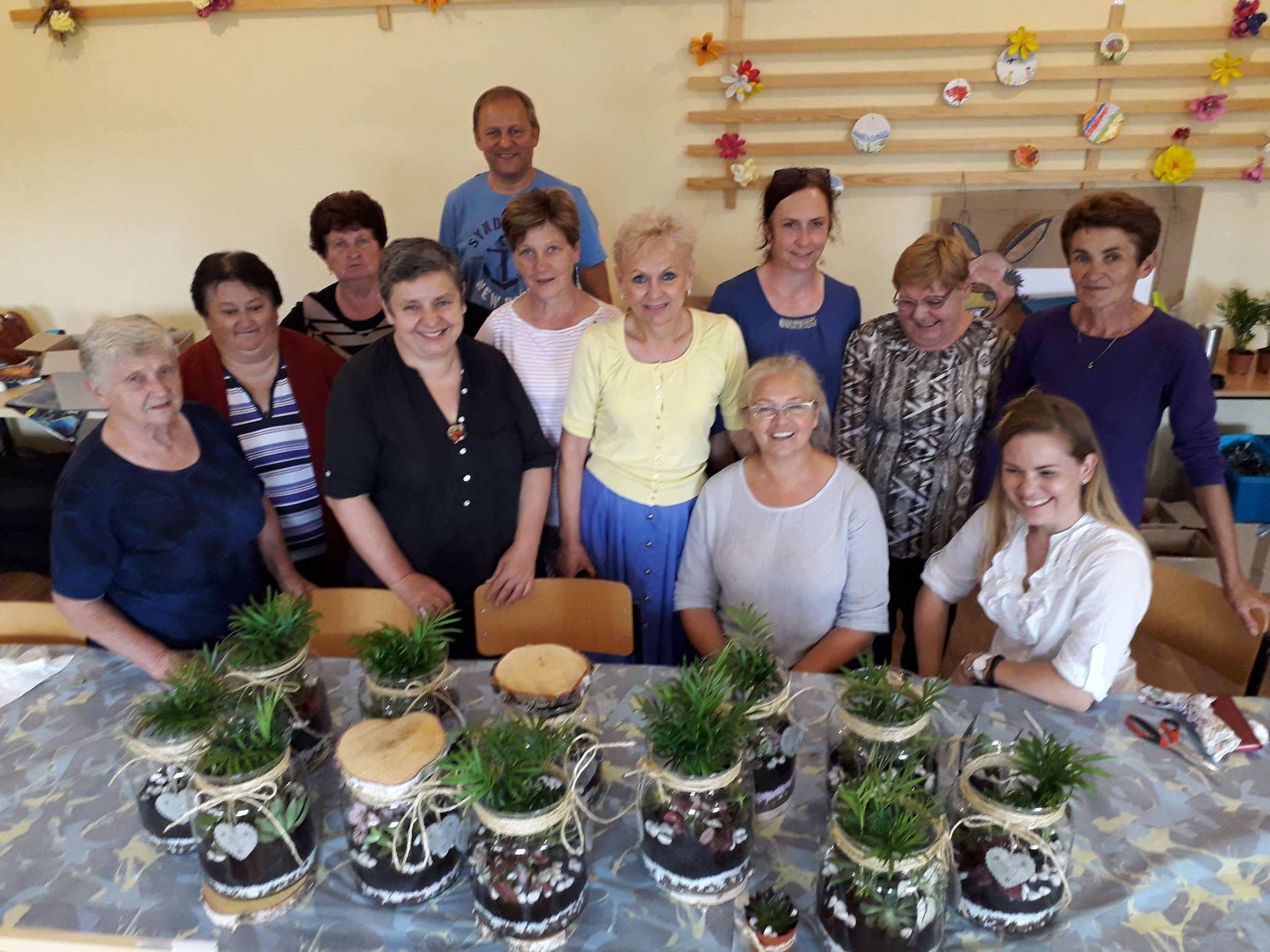 37378869_1947394218638405_8899514563385360384_n-min